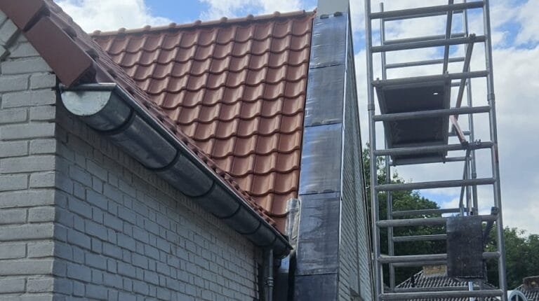 Dakrenovatie villa in Soest-Zuid 3 Afbeelding van WhatsApp op 2025 09 17 om 13.02.55 cee97622 e1761074589721